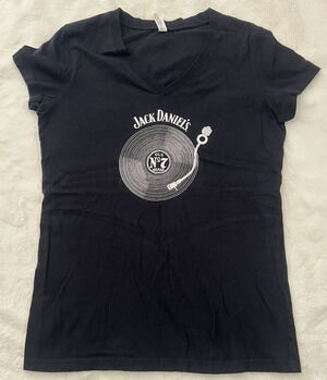 Jack Daniels Vinyl Record Graphic T Shirt Womens Medium Black Whiskey Tee